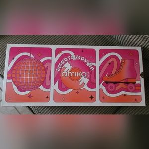 Amika Double Agent 2 in 1 dryer and straightening brush